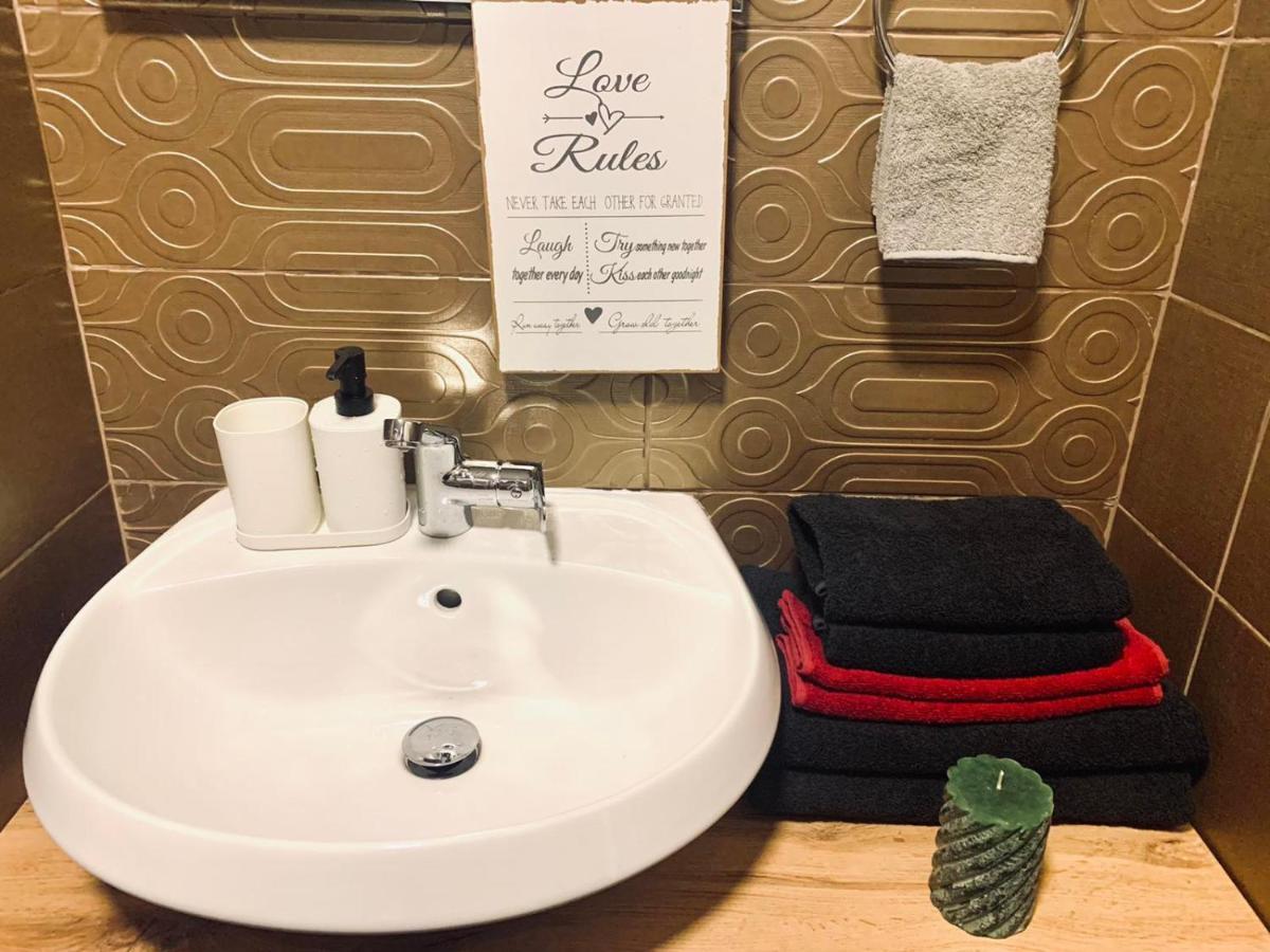 Apartman Viktorija Zabljak  Luaran gambar