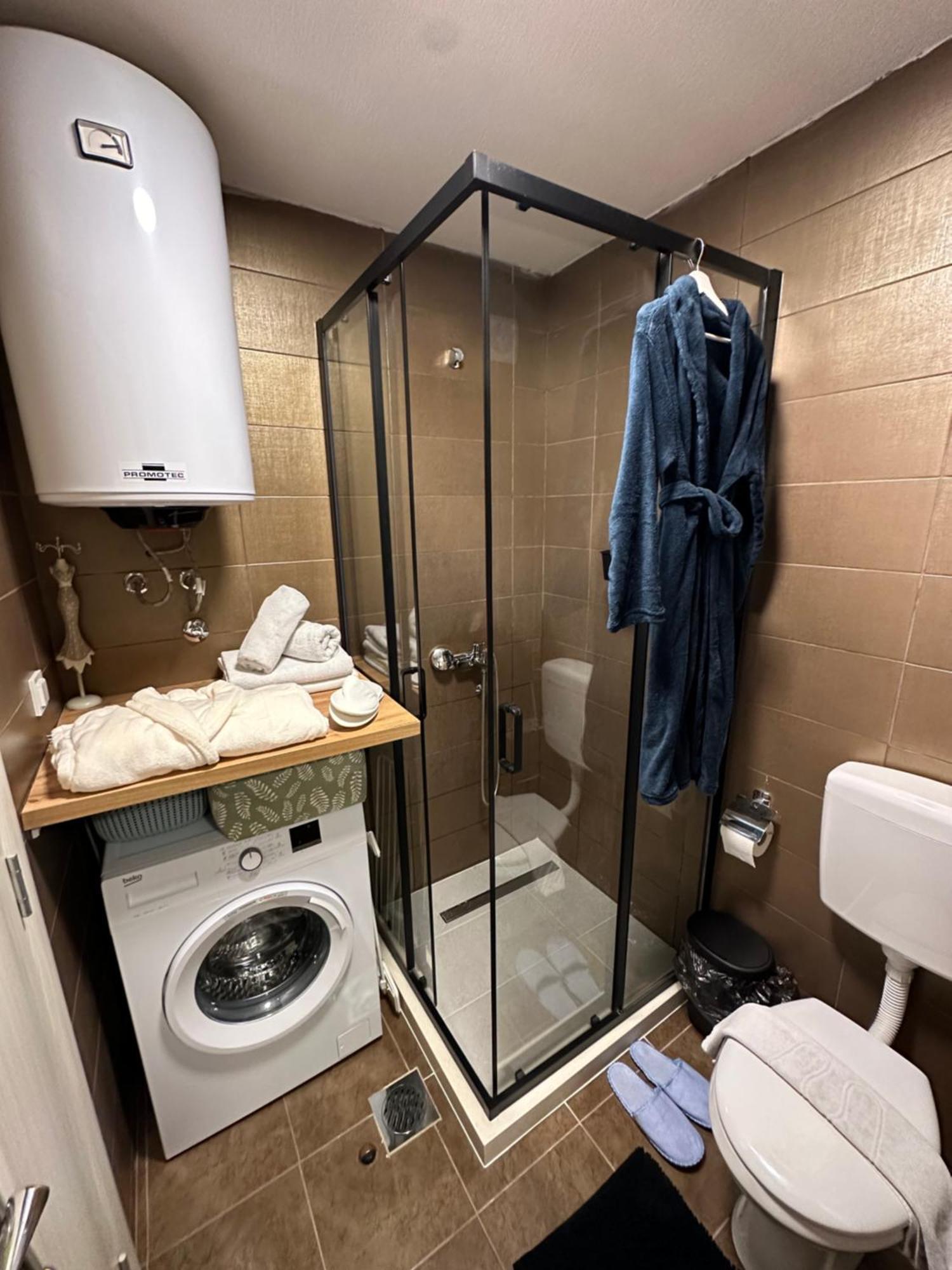 Apartman Viktorija Zabljak  Luaran gambar